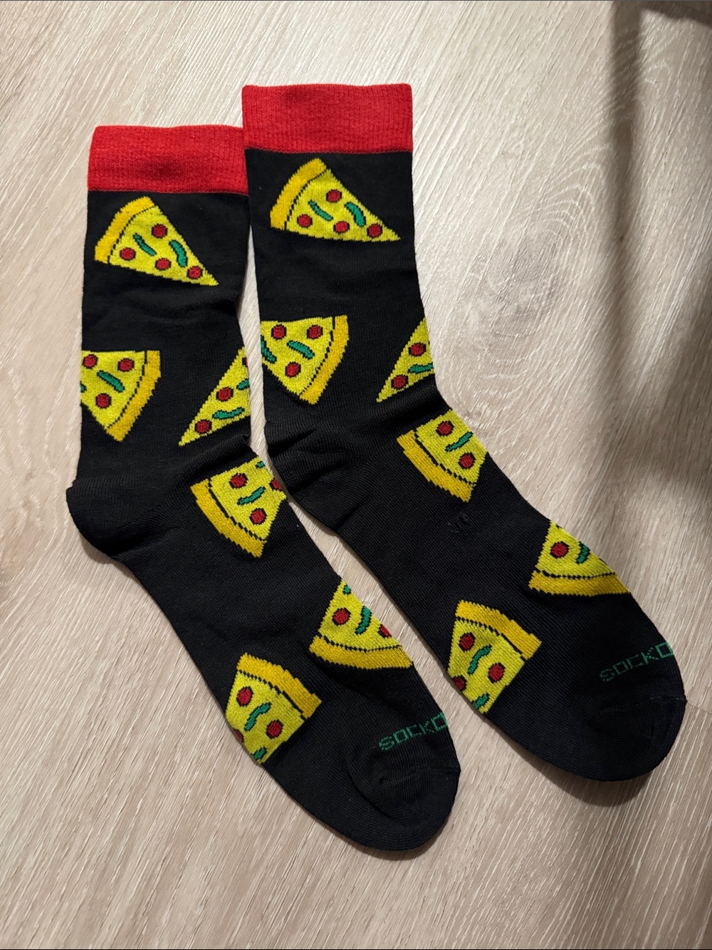 Sockopath Novelty Pizza Crew Socks-Unisex  NEW 🏷️